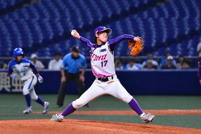 元女子プロ野球選手が最速でデザイナーへ転身！？スキルを身につけた過程を聞いていきた